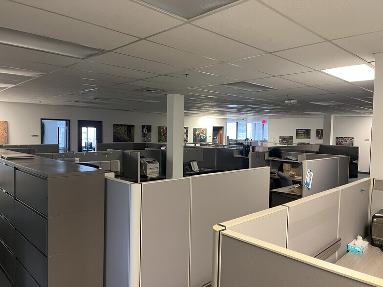 More Photos Of 1251 Tinker Rd, Rocklin Warehouse For Lease