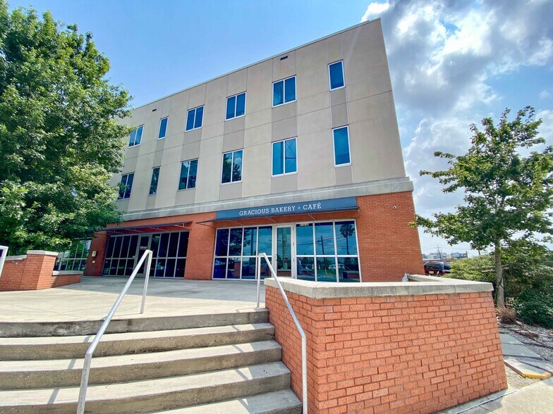 More Photos Of 1000 S Norman C Francis Pky, New Orleans Office For Lease