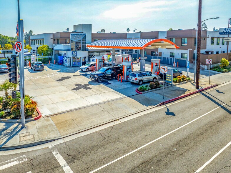 More Photos Of 7400 La Tijera Blvd, Los Angeles Service Station For Sale