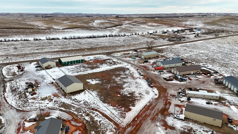 More Photos Of 1508 21st Ave NW, Watford City Land For Lease