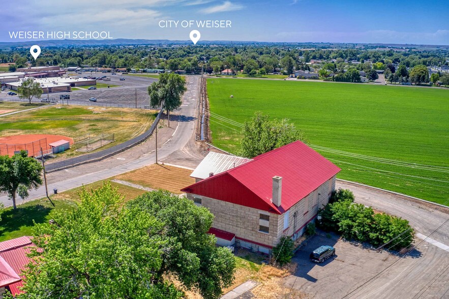 More Photos Of 2155 Paddock Ave, Weiser Office For Sale