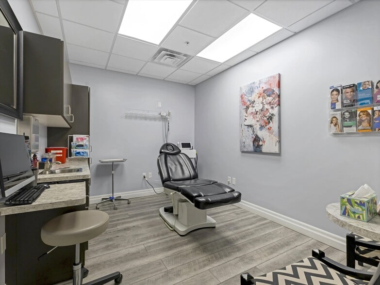 More Photos Of 248 E 13800 S, Draper Apartments For Sale