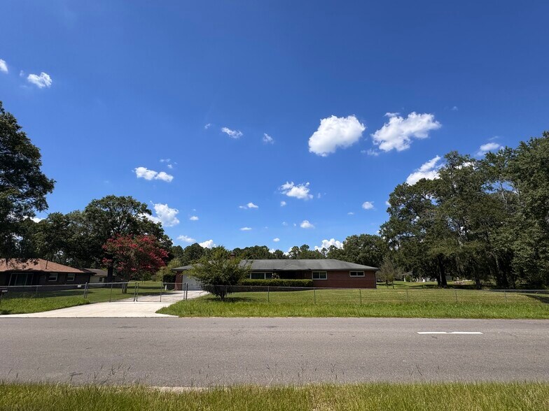 More Photos Of 0 Hemlock St, Jacksonville Land For Sale