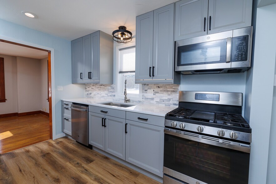 More Photos Of 6269 Wi-57, Sturgeon Bay Hotel For Sale