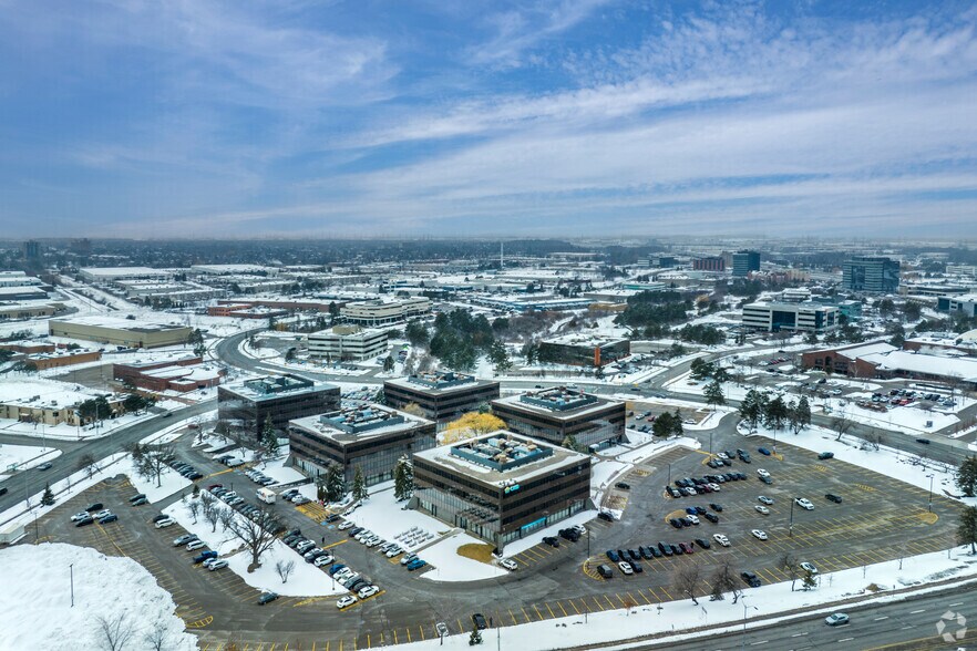 More Photos Of 2000 Argentia Rd, Mississauga Unknown For Lease