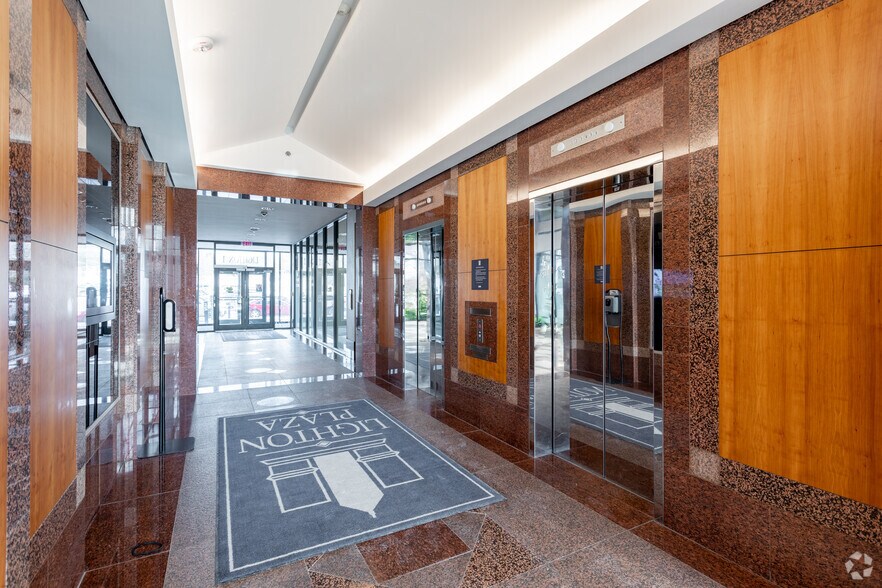 More Photos Of 7300 College Blvd, Overland Park Unknown For Lease