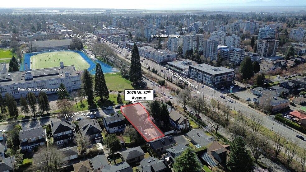 More Photos Of 2075 37th Av W, Vancouver Apartments For Sale