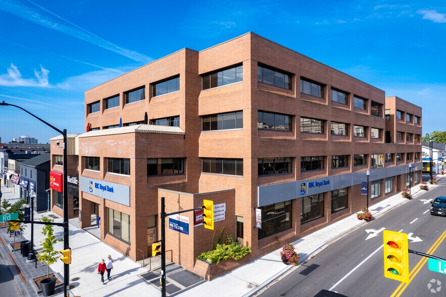 More Photos Of 277 Lakeshore Rd E, Oakville Office For Lease