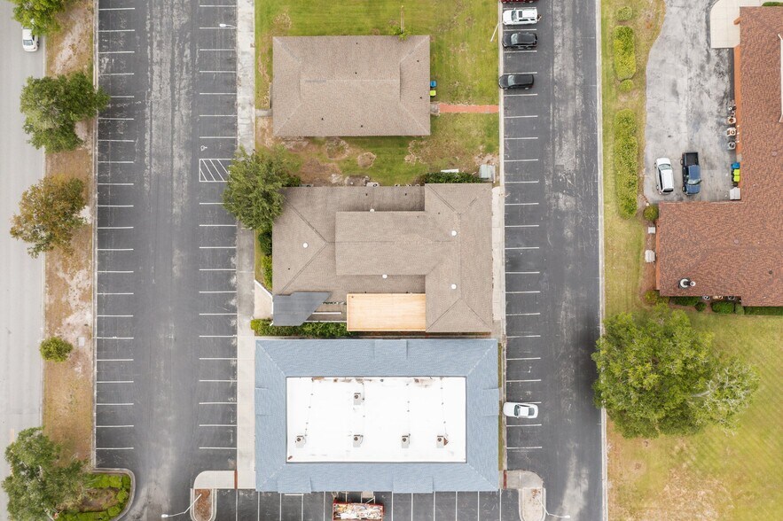 More Photos Of 208 Penny Ln, Morehead City Medical For Sale