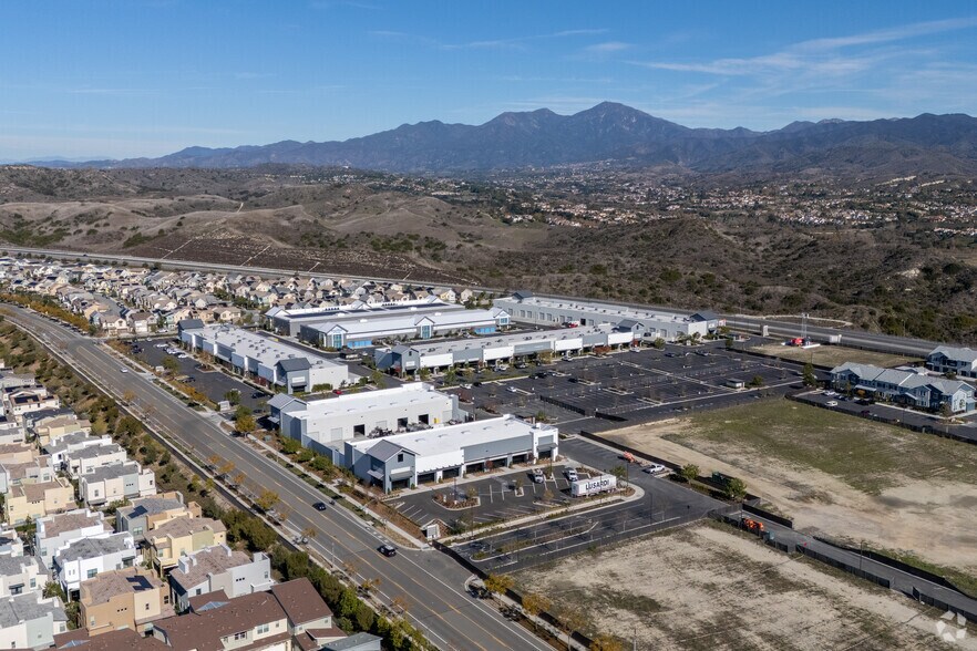 More Photos Of 28650 Airoso St, Rancho Mission Viejo Unknown For Lease