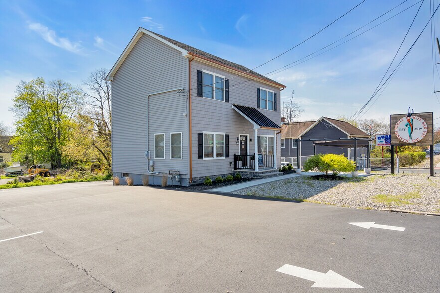 More Photos Of 759 US-9, Berkeley Township Flex For Sale