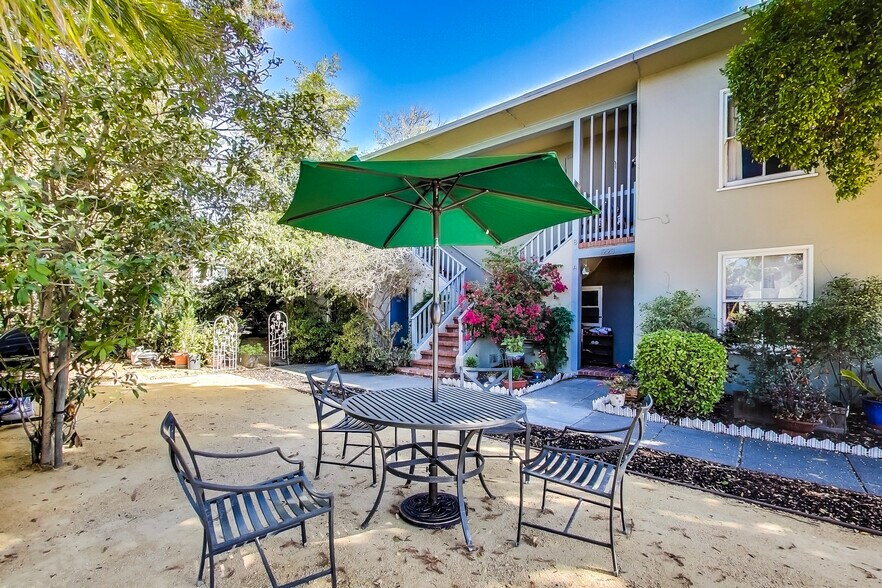 More Photos Of 1207-1233 University Ave, Berkeley Apartments For Sale