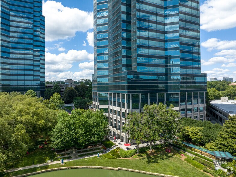 More Photos Of 6 Concourse Pky NE, Atlanta Unknown For Lease