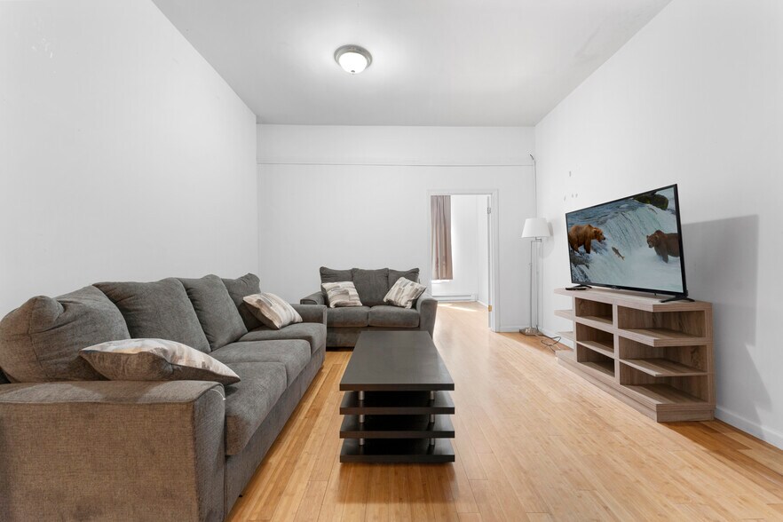 More Photos Of 137 Washington St, Binghamton Apartments For Lease