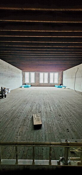 More Photos Of 391 Second St, Macon-Bibb Office For Sale