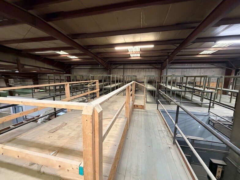 More Photos Of 429 Granite Quarry Trl, Mount Airy Warehouse For Lease