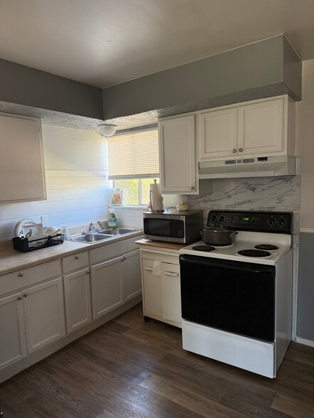 More Photos Of 2171 Thurmont Rd, Akron Multifamily For Sale