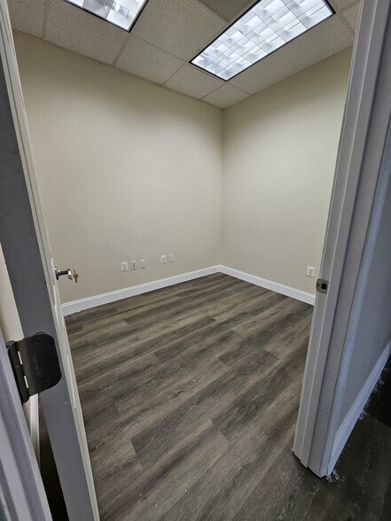 More Photos Of 9161 Liberia Ave, Manassas Medical For Lease