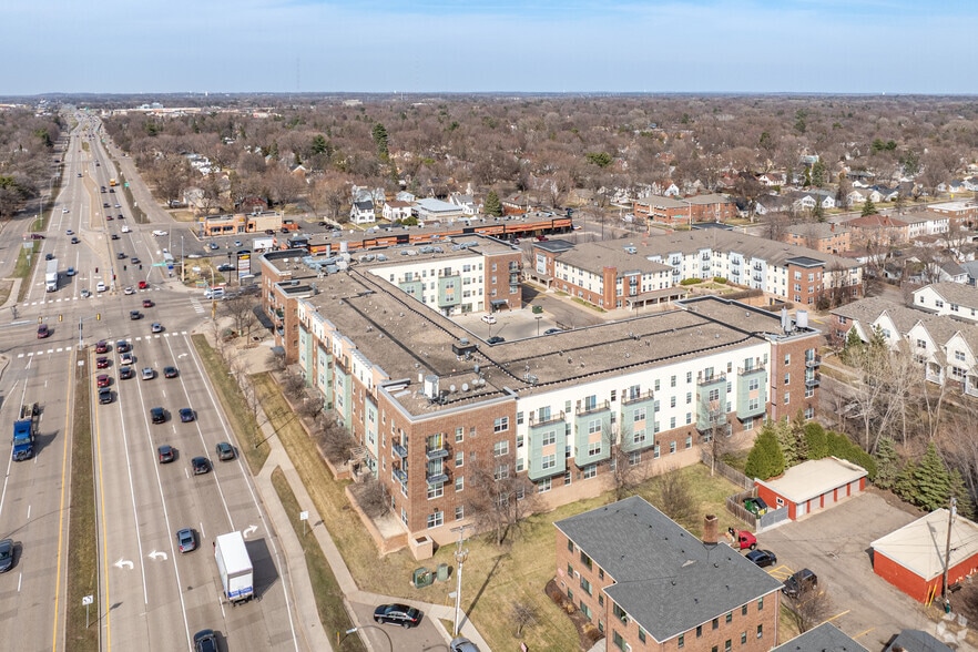 More Photos Of 1550 Larpenteur Ave W, Falcon Heights Apartments For Lease