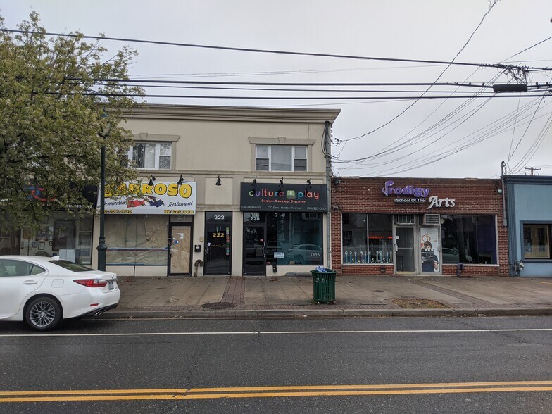 Primary Photo Of 220-226 E Meadow Ave, East Meadow Office For Lease