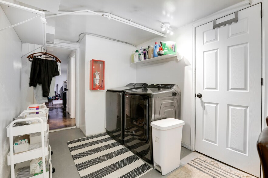 More Photos Of 1568 Vine St, Denver Apartments For Sale