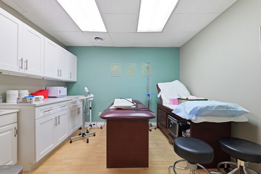 More Photos Of 714-716 Broadway, Bayonne Storefront Retail Residential For Sale