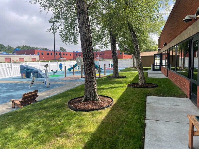 More Photos Of 2510 Walmer Ave, Norfolk Office For Sale