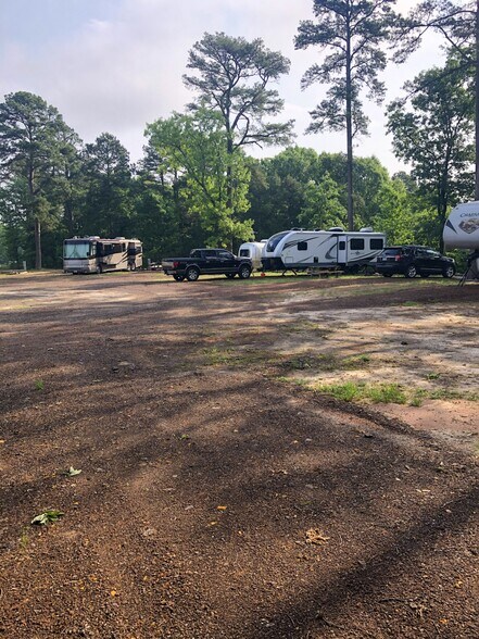 More Photos Of 3755 S FM 2869, Hawkins Trailer Camper Park For Sale