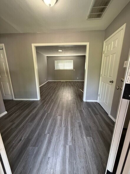 More Photos Of , Tulsa Specialty For Sale