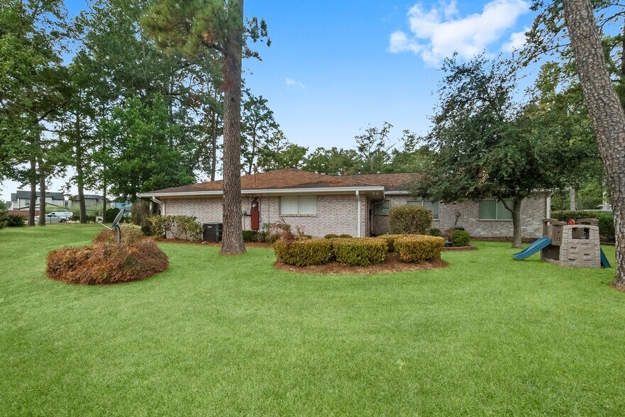 More Photos Of 1824 Sawdust Rd, The Woodlands Medical For Sale