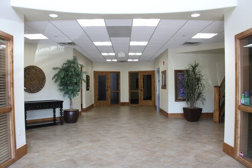 More Photos Of 668 E 12225 S, Draper Office For Lease