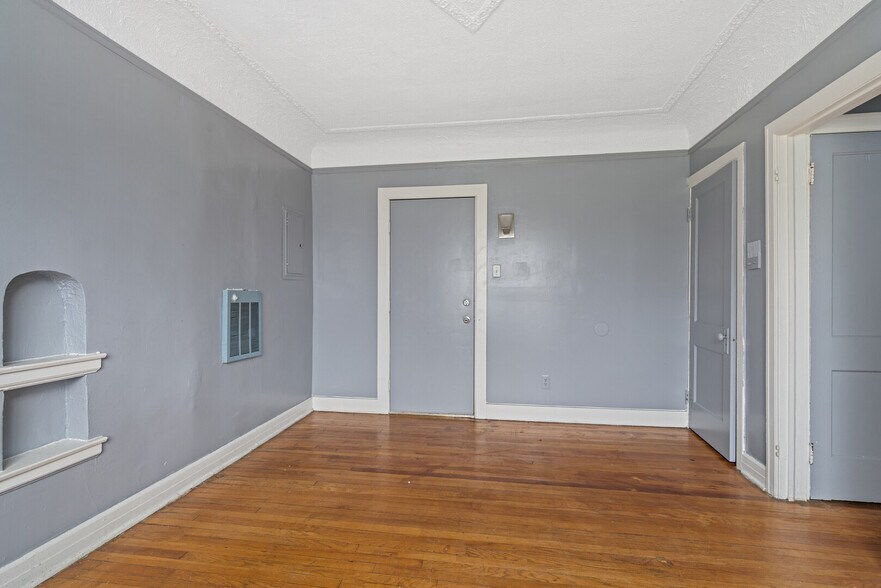 More Photos Of 1055 Philip St, Detroit Apartments For Sale