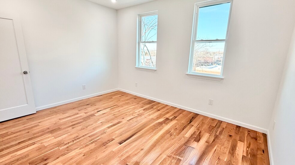 More Photos Of 5352 Cedar Ave, Philadelphia Apartments For Sale
