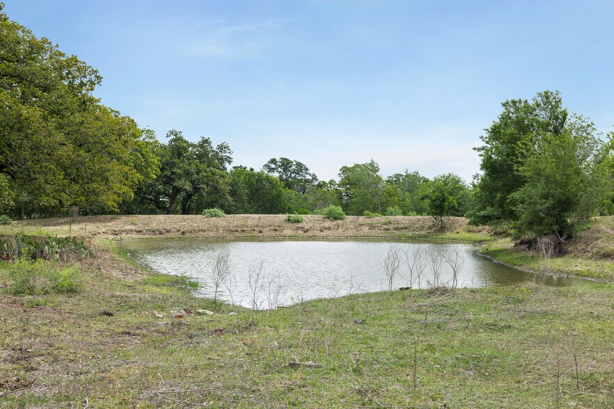 More Photos Of 9765 State Park Rd, Lockhart Land For Sale
