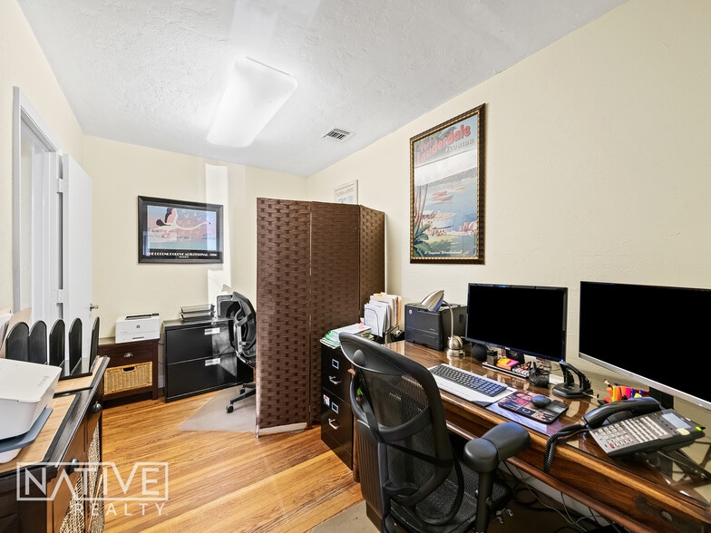 More Photos Of 103 NE 4th St, Fort Lauderdale Office For Sale