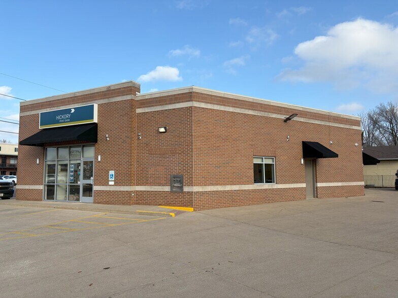 Primary Photo Of 4440 N Prospect Ave, Peoria Heights Office For Lease