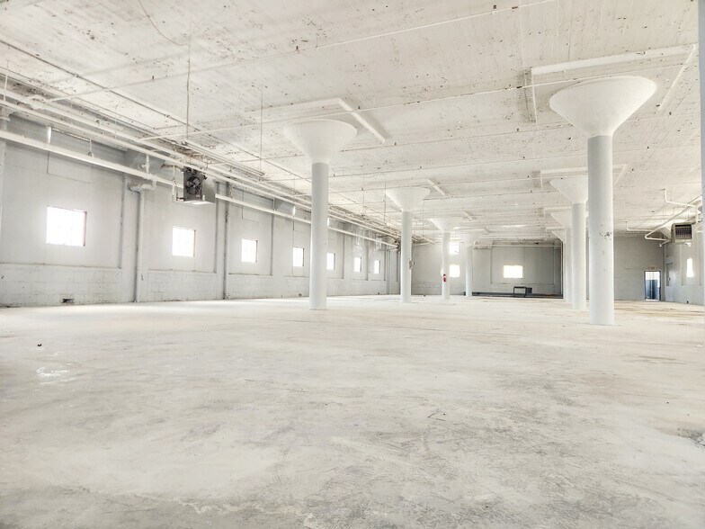 Primary Photo Of 1241 E Erie Ave, Philadelphia Warehouse For Lease