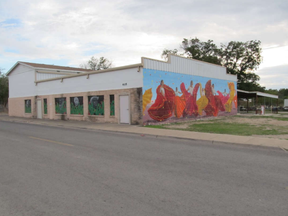 Primary Photo Of 405 Cantu St, Del Rio Lodge Meeting Hall For Sale