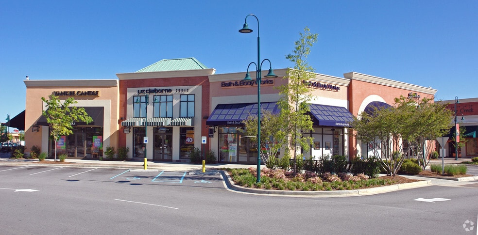 More Photos Of 481 Town Center Pl, Columbia Unknown For Lease