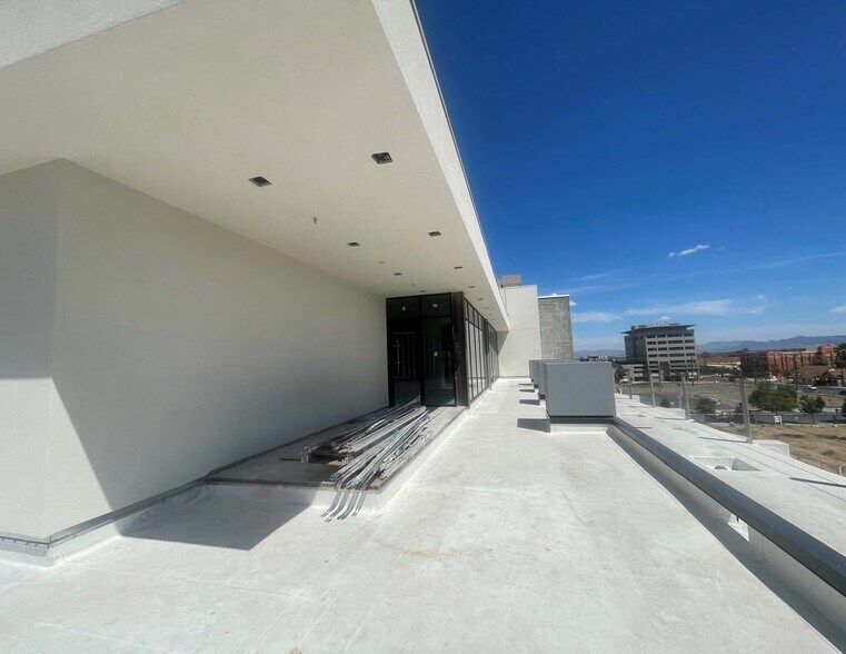 More Photos Of 201 S Las Vegas Blvd, Las Vegas Office For Lease