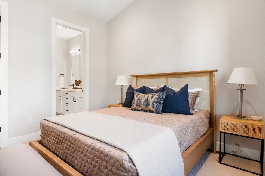 More Photos Of 8220 & 8240 E 36th Ave, Denver Apartments For Sale