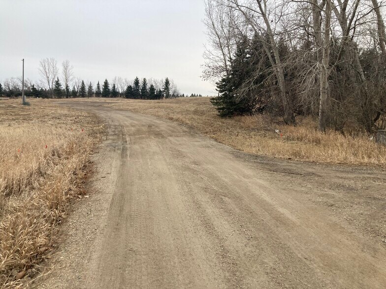 More Photos Of 2703 30th Ave NW, Minot Land For Sale