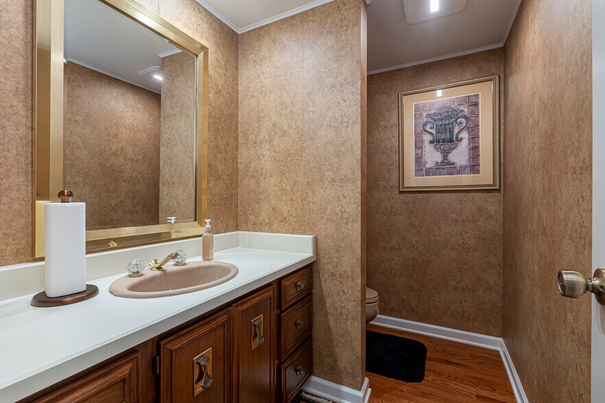 More Photos Of 15866 Moellers Rd, Marion Specialty For Sale