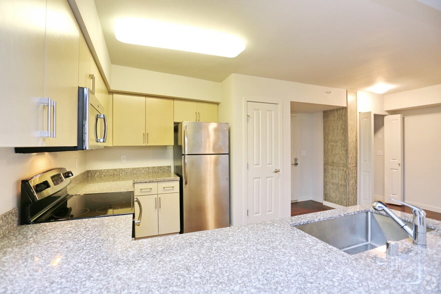 More Photos Of 11101 NE 12th St, Bellevue Apartments For Lease