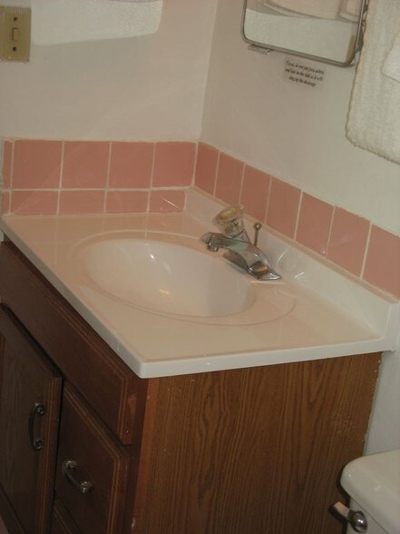 More Photos Of 1627 SE Stephens St, Roseburg Hotel For Sale