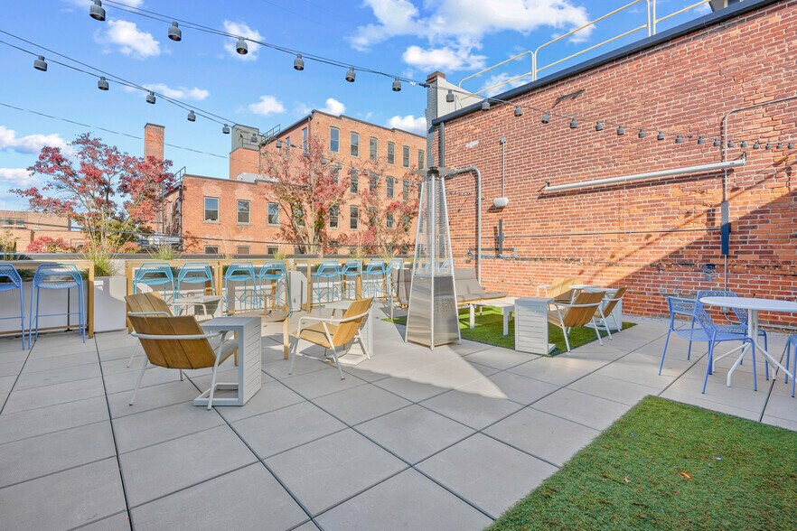 More Photos Of 200 S 1st St, Ann Arbor Coworking Space