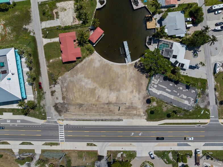 More Photos Of 6555 Estero Blvd, Fort Myers Land For Sale