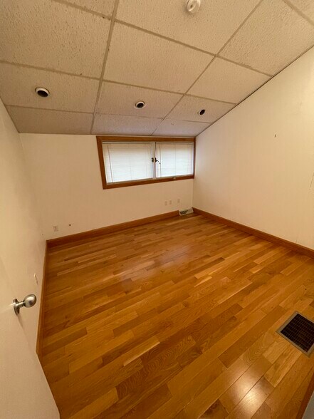 More Photos Of 4201 E 3rd St, Bloomington Medical For Lease