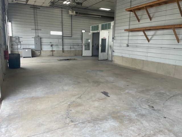 More Photos Of 600 Meyer Rd, Celina Flex For Lease