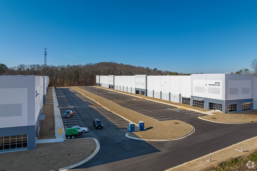 More Photos Of 1075 Highway 124, Braselton Unknown For Lease